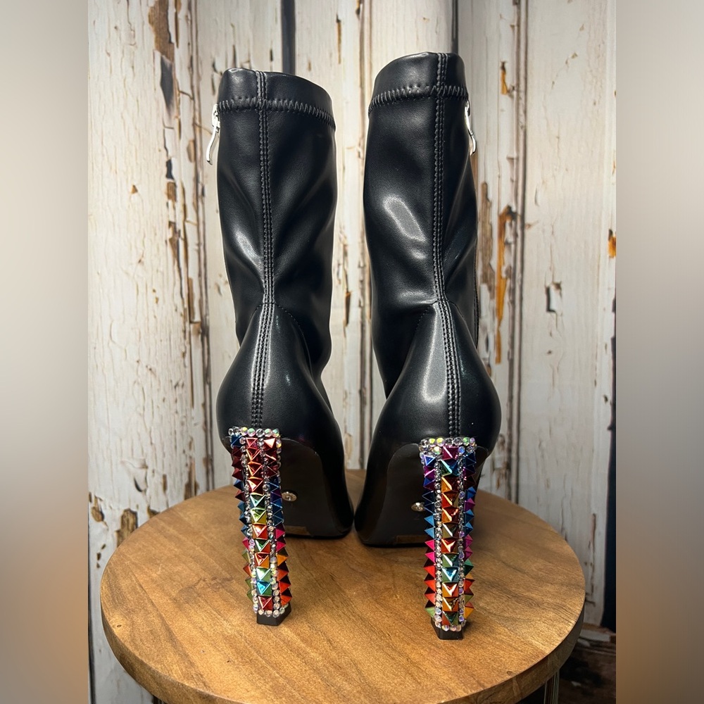 Elegant Black Ankle Boots with Multicolor Heel